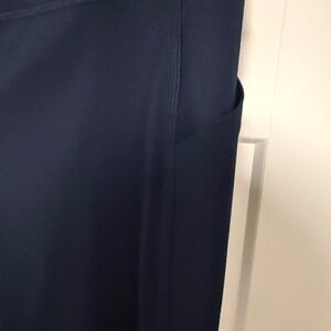 Lululemon Athletica Blue Leggings with pockets
25 inch fast and free style
